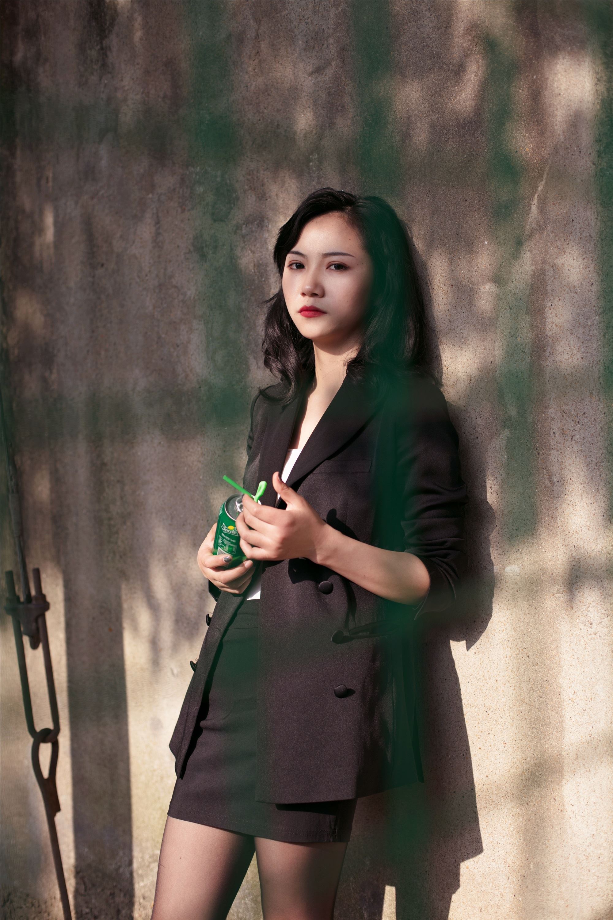 奈丝写真 NO.061 小啊刀-西装&短裙&黑丝